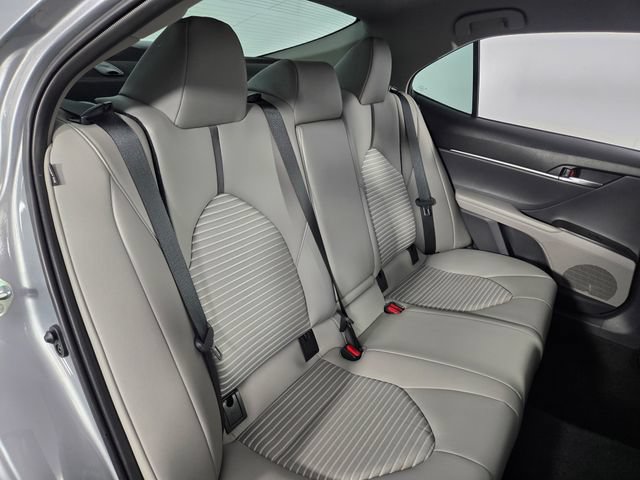 Used 2023 Toyota Camry SE AWD/4WD image 17
