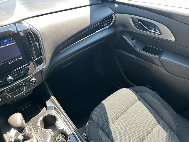 Certified 2023 Chevrolet Traverse LT w/ Rear Camera Mirror Package AWD/4WD image 22