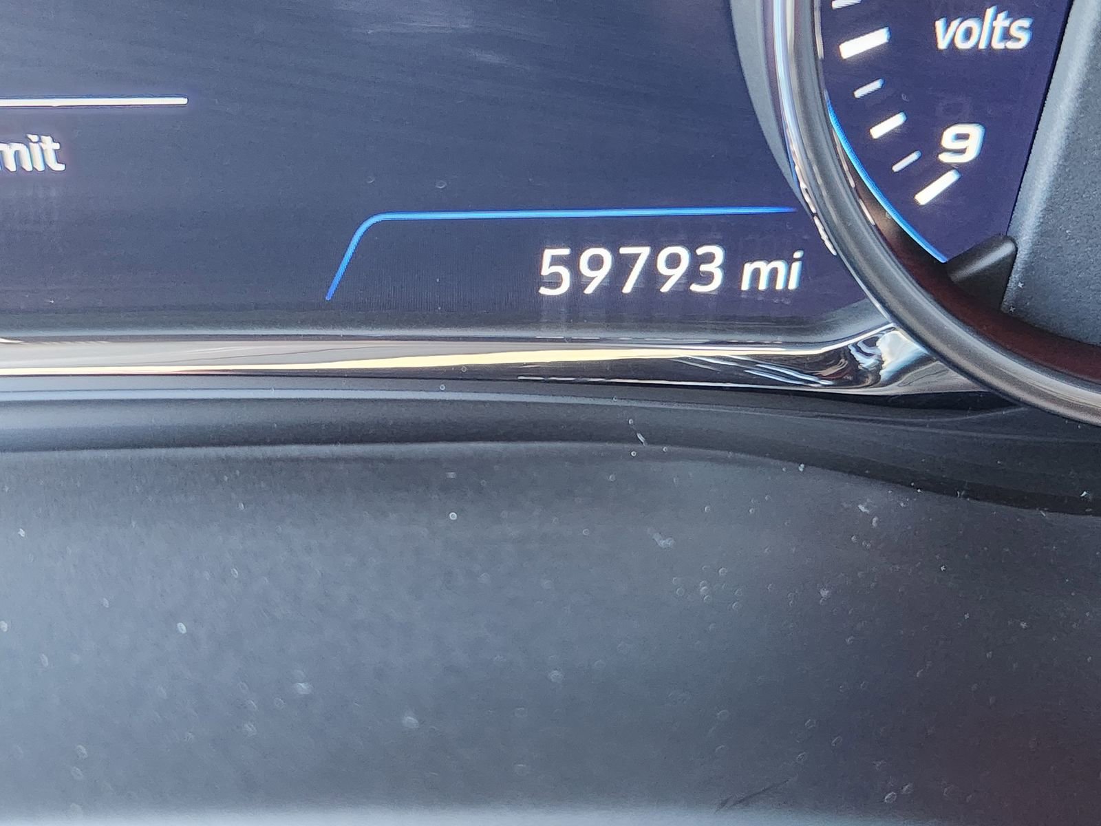 Used 2022 GMC Acadia Denali w/ Denali Technology Package image 27