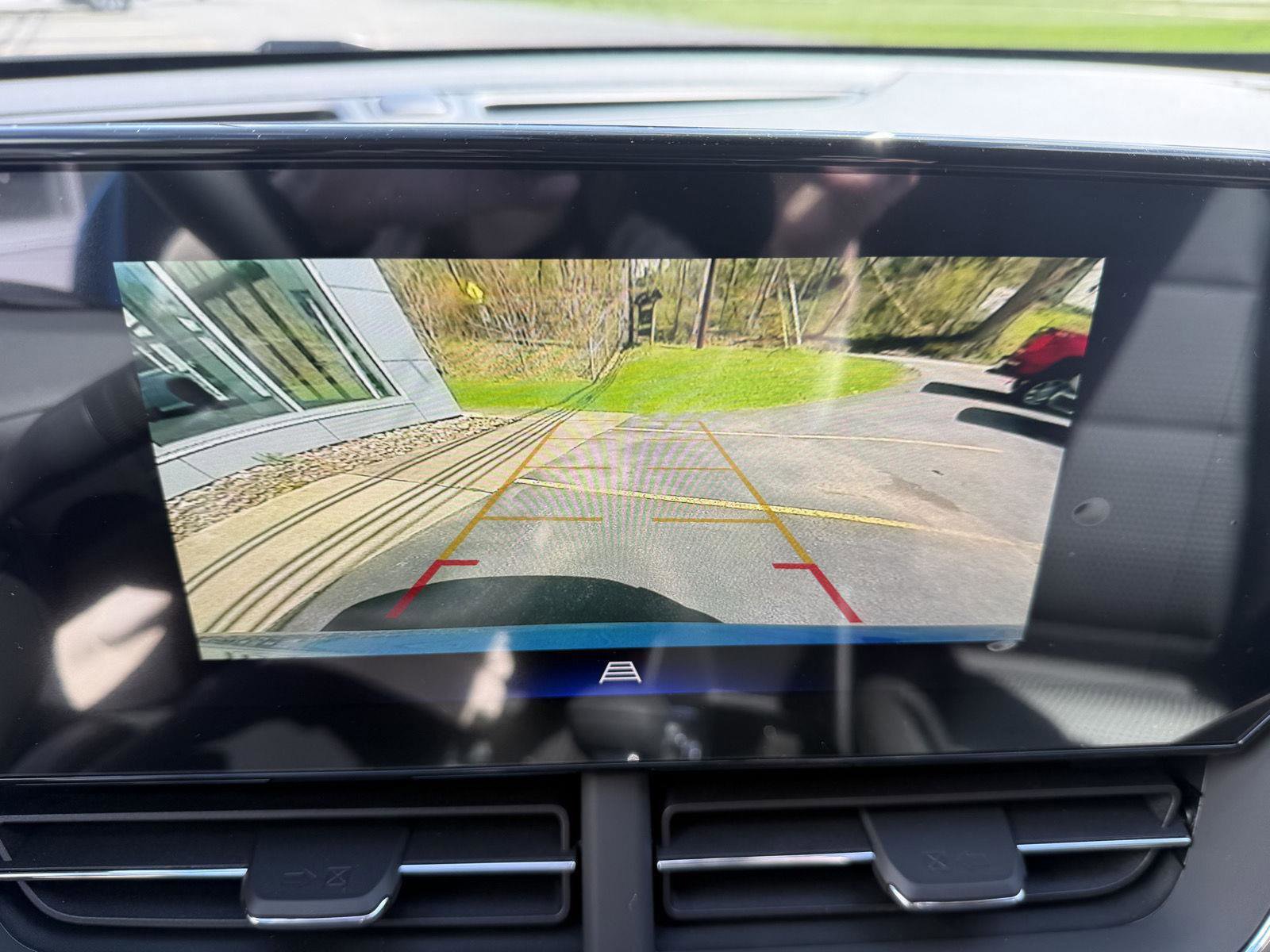 New 2026 Chevrolet Trax LT FWD image 14