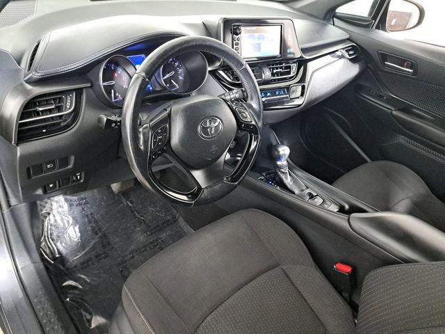 Used 2018 Toyota C-HR XLE image 18