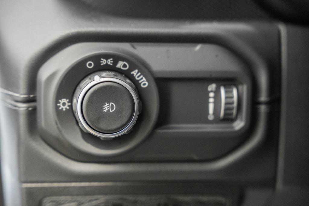 New 2026 Jeep Wrangler Unlimited Rubicon AWD/4WD image 42