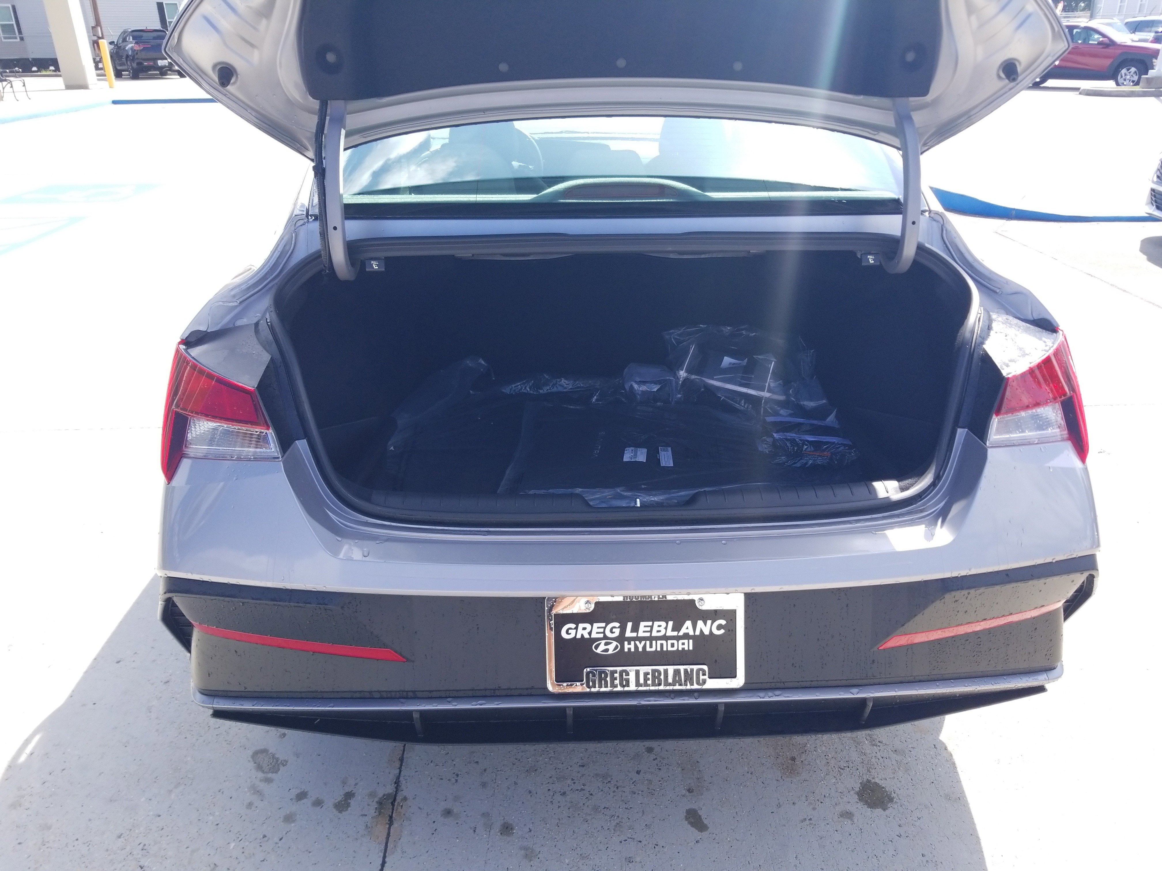 New 2026 Hyundai Elantra Sport w/ Cargo Package FWD image 13