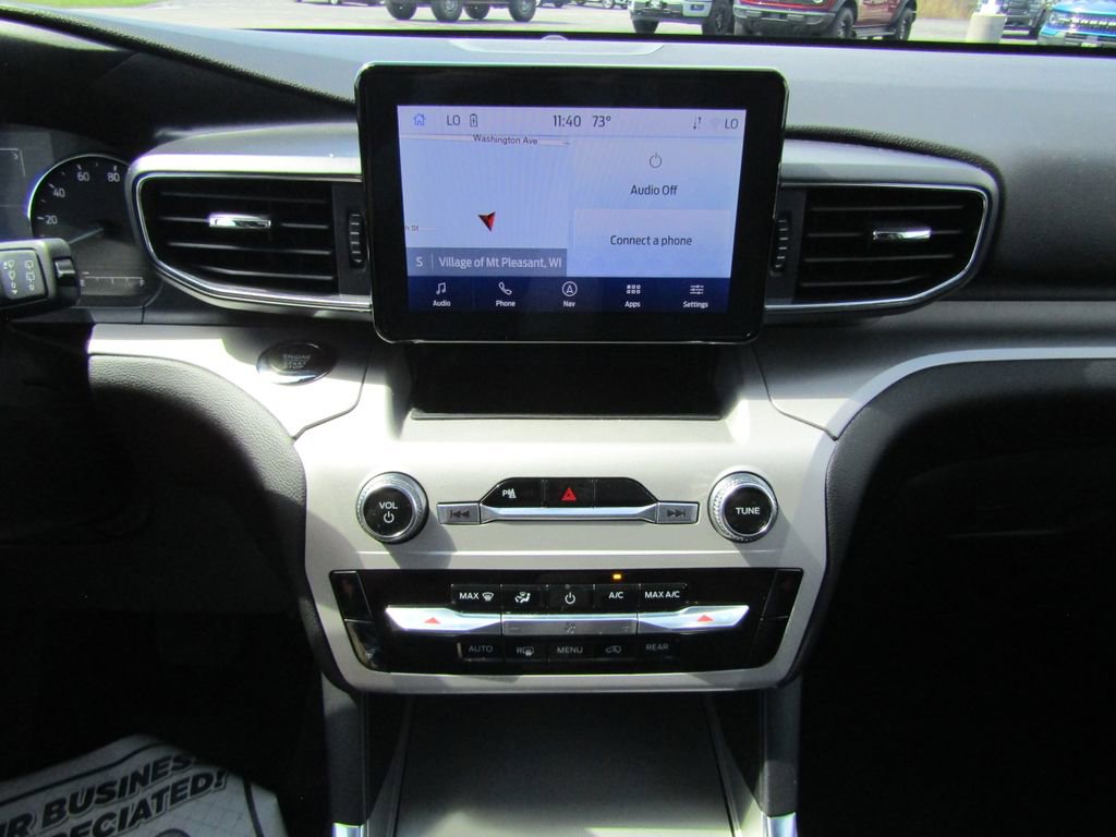 Used 2024 Ford Explorer XLT w/ Equipment Group 202A AWD/4WD image 27