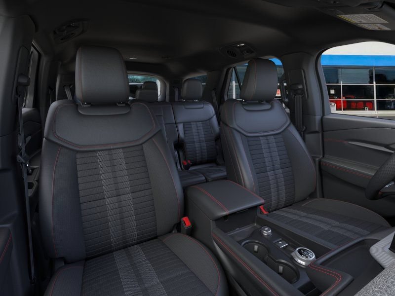 New 2026 Ford Explorer ST-Line w/ ST-Line Street Pack AWD/4WD image 10