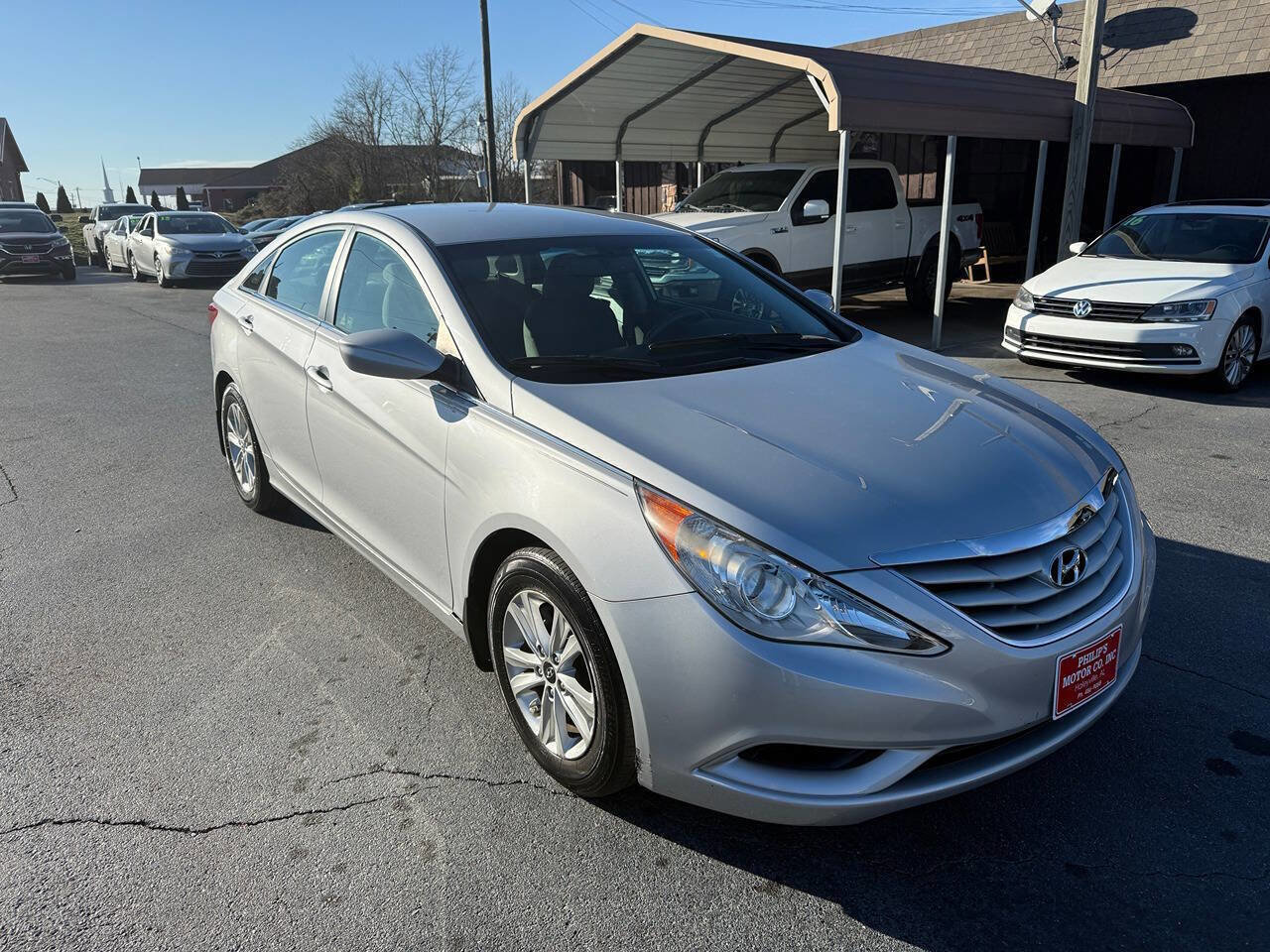 Used 2011 Hyundai Sonata GLS w/ Popular Equipment Pkg 2 FWD image 2