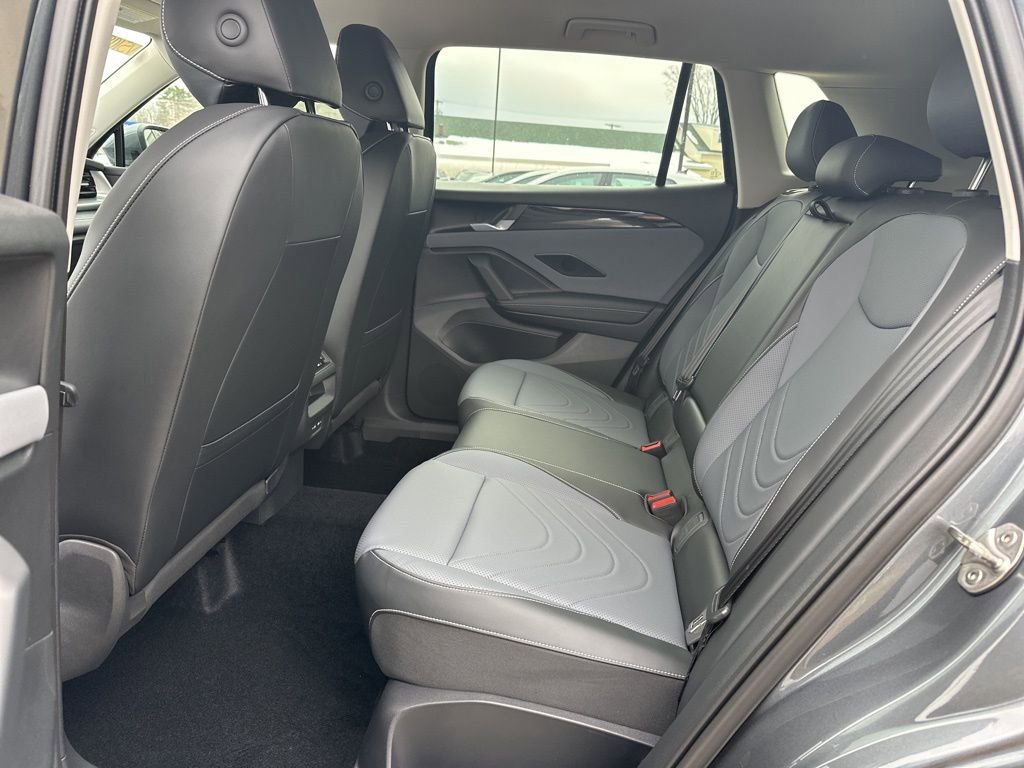 New 2026 Volkswagen Tiguan SE image 23