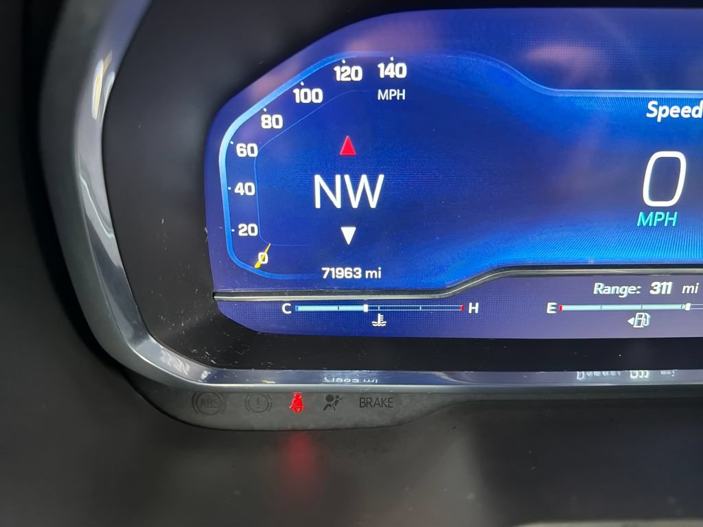 Used 2023 Chevrolet Suburban Premier AWD/4WD image 18