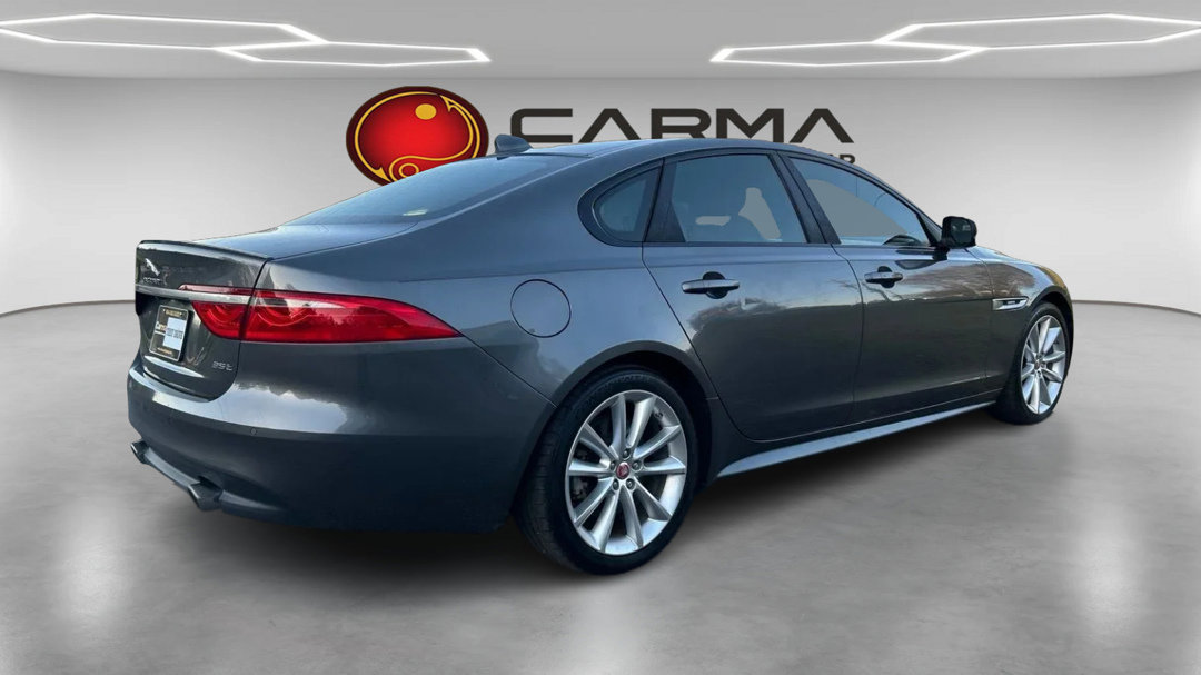 Used 2016 Jaguar XF R-Sport image 5