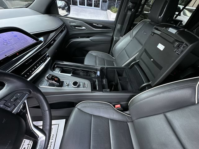 Certified 2024 Cadillac Escalade Sport AWD/4WD image 29