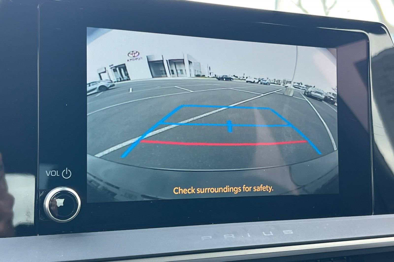 Used 2024 Toyota Prius LE image 22