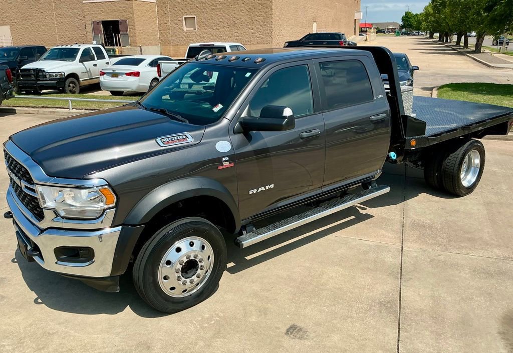 Used 2022 RAM 4500 SLT w/ Quick Order Package 2YG SLT AWD/4WD image 5