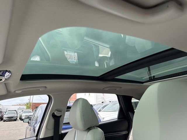 Certified 2023 Hyundai Tucson Limited w/ Cargo Package image 26