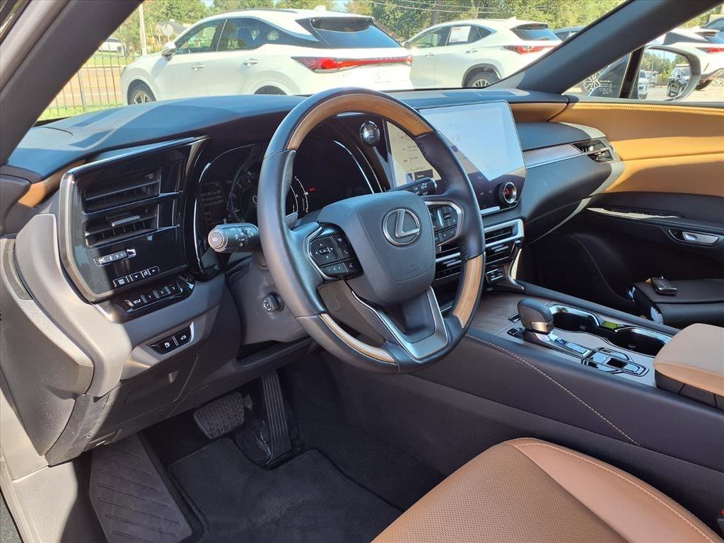 Used 2024 Lexus RX 350 Premium w/ Cold Area Package image 9