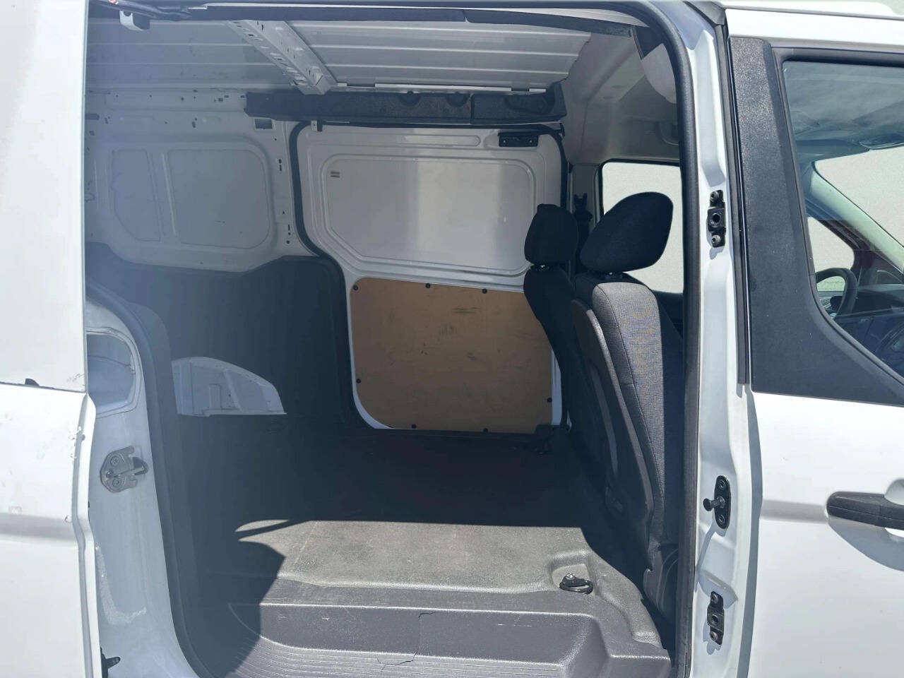 Used 2017 Ford Transit Connect XL FWD image 14