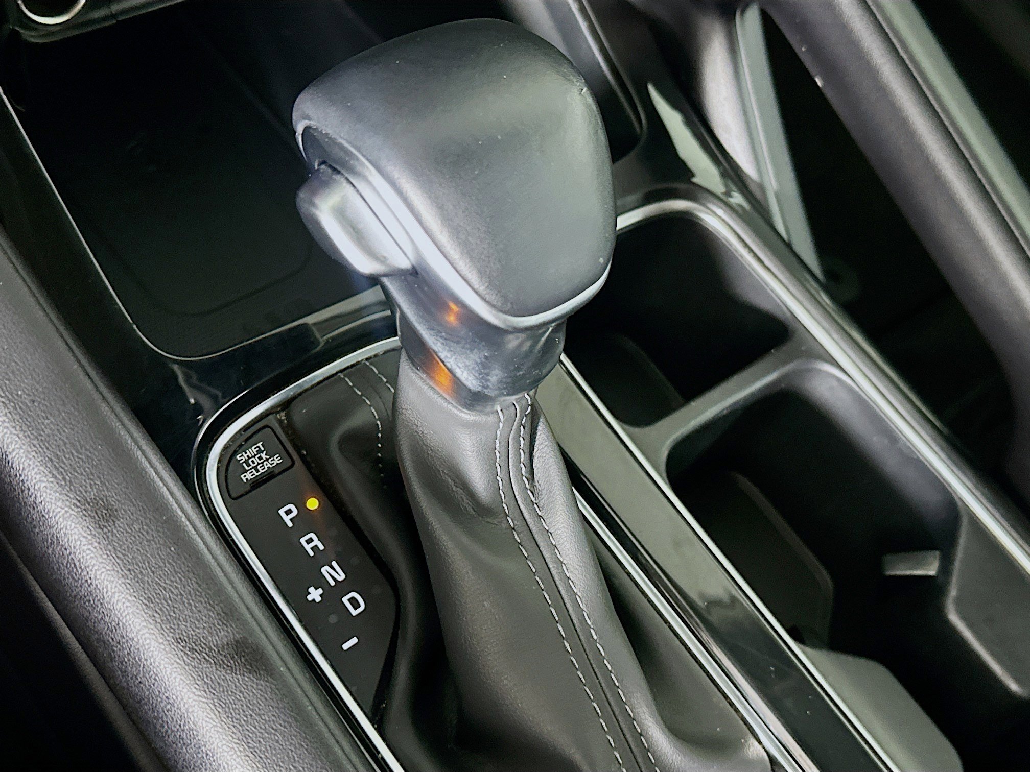 Used 2025 Kia Telluride S image 23