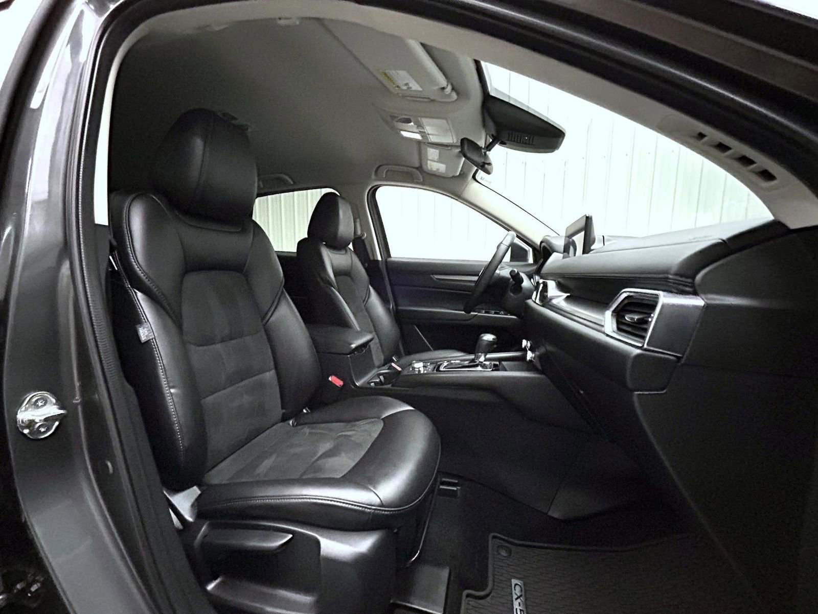 Used 2023 MAZDA CX-5 AWD 2.5 S w/ Select Package image 15