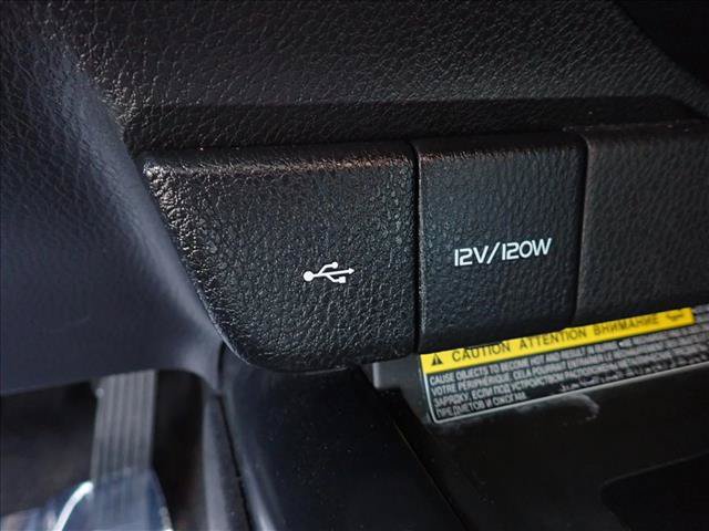 Used 2020 Toyota Camry XLE w/ Sunroof Package FWD image 19