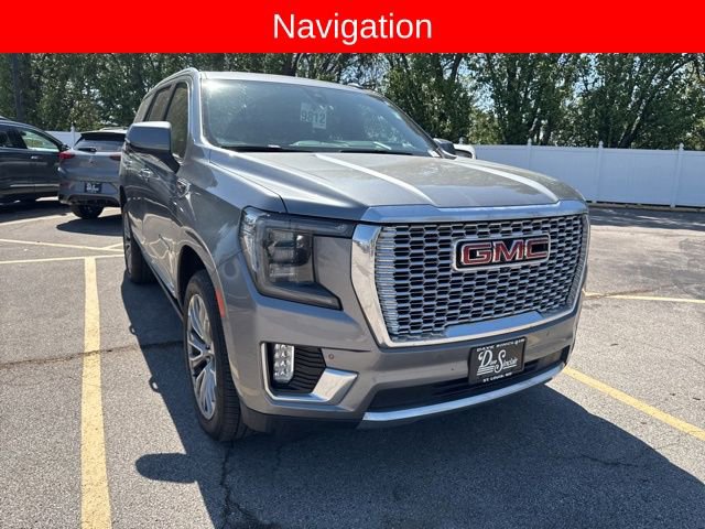 Used 2021 GMC Yukon Denali w/ Denali Premium Package image 4