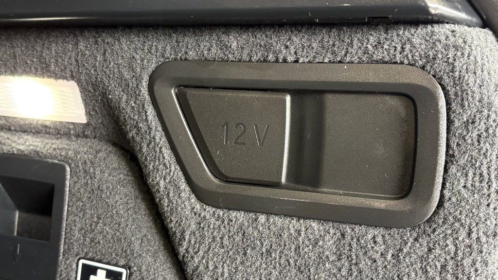 Used 2023 BMW X7 xDrive40i image 9