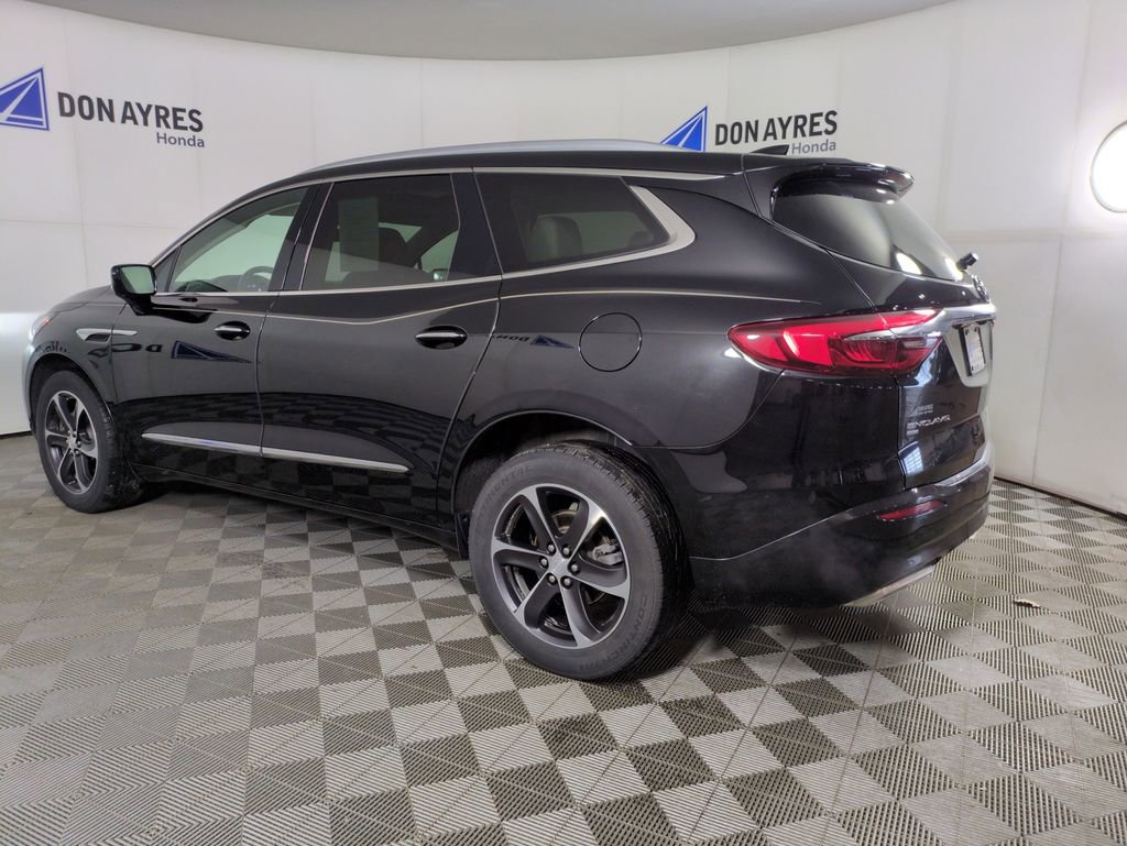 Used 2021 Buick Enclave Essence w/ Sport Touring Edition image 3