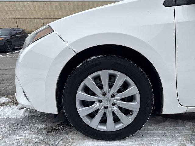 Used 2016 Toyota Corolla LE image 19