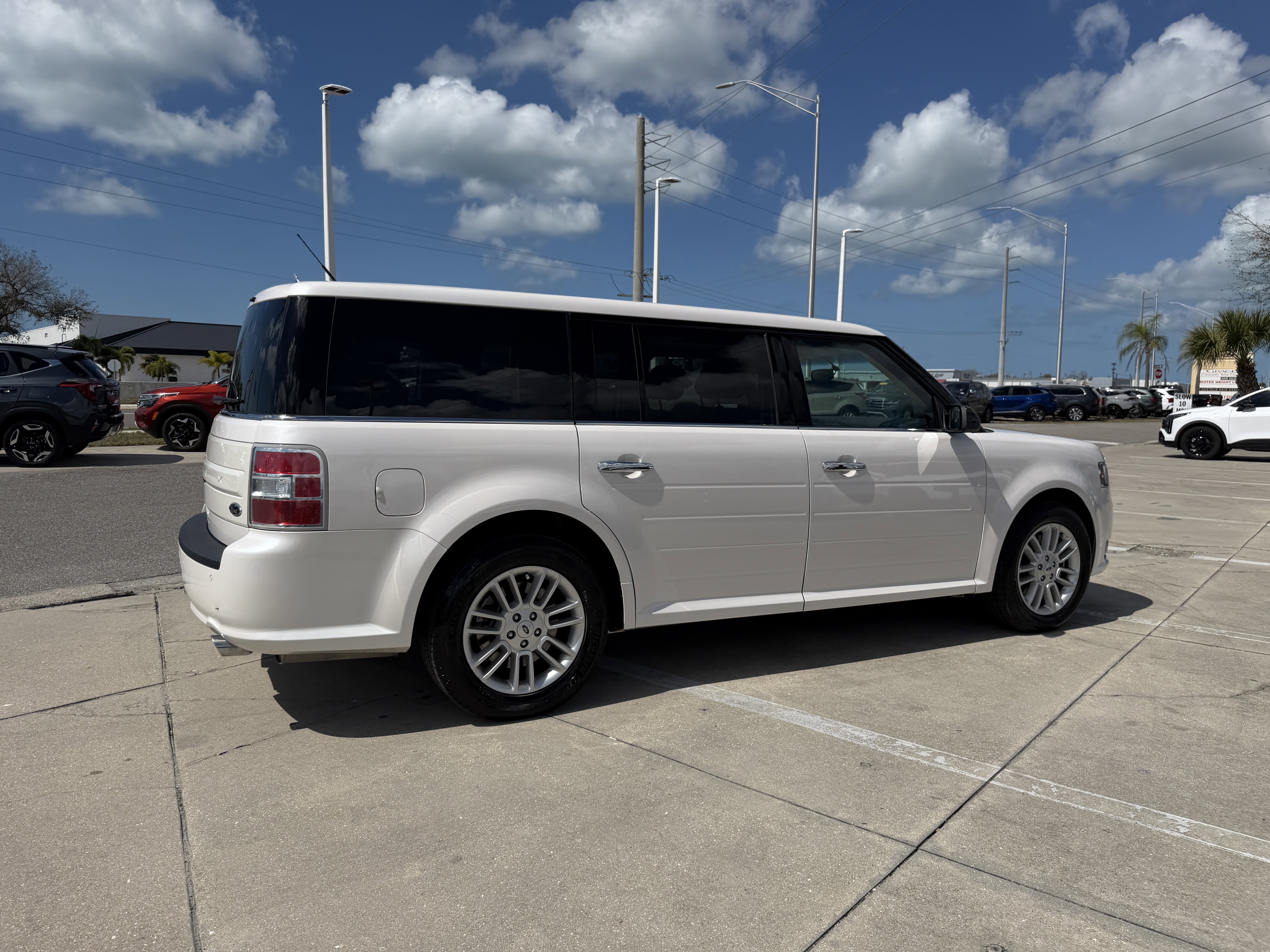 Used 2018 Ford Flex SEL w/ Equipment Group 202A image 4