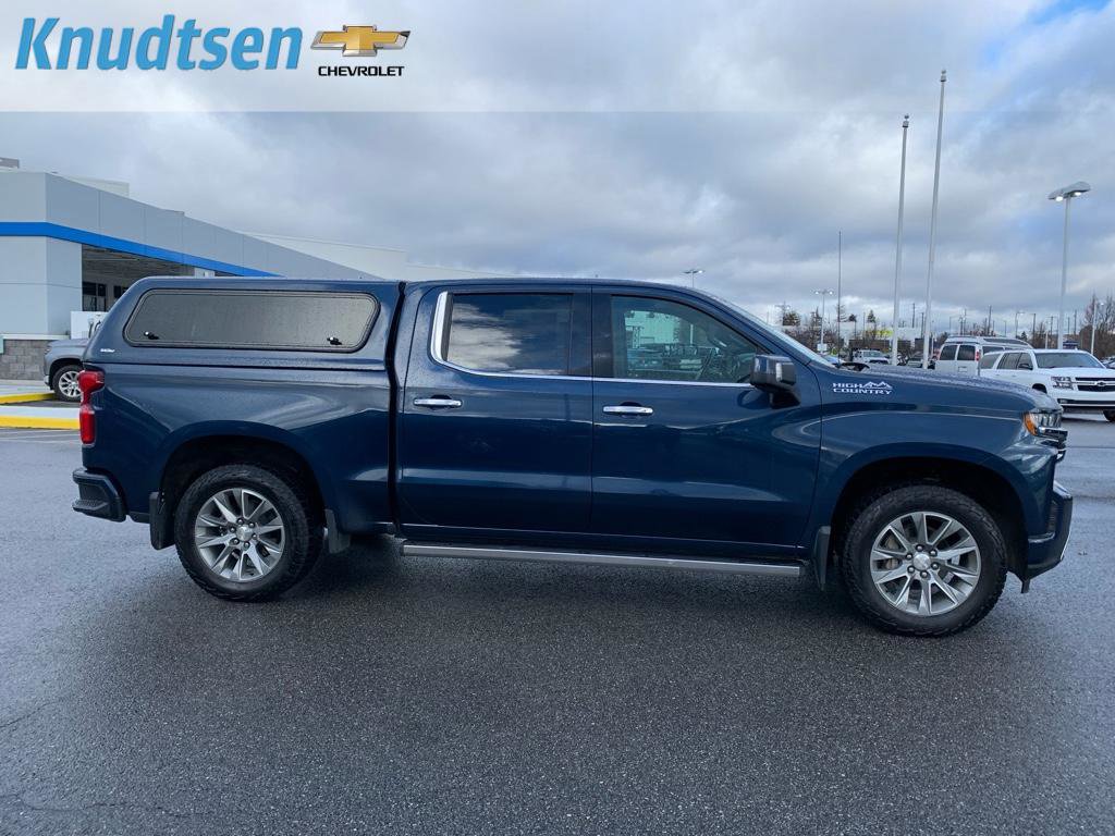 Used 2019 Chevrolet Silverado 1500 High Country w/ Technology Package image 8