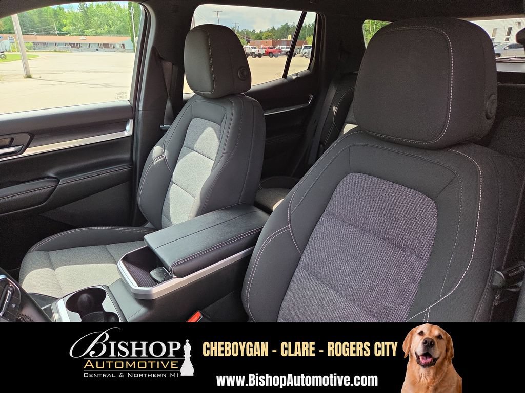 Used 2026 GMC Terrain Elevation AWD/4WD image 16