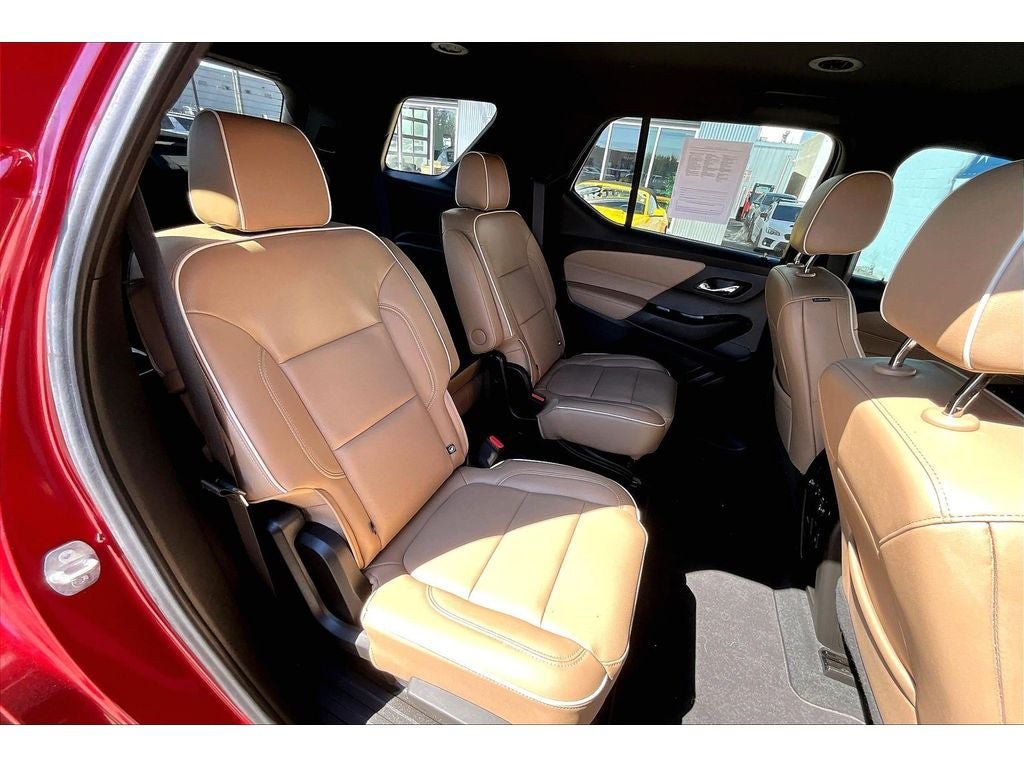 Used 2023 Chevrolet Traverse Premier AWD/4WD image 29