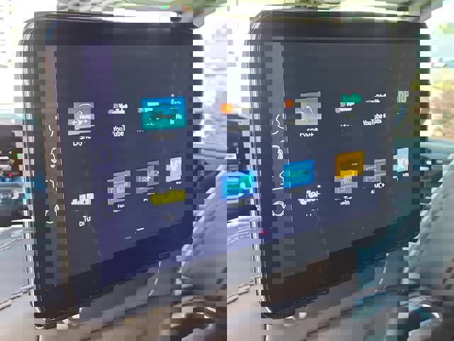 Used 2025 GMC Yukon AT4 Ultimate image 13