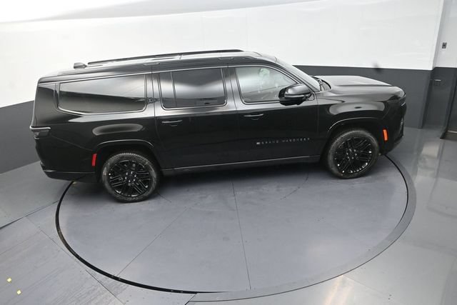New 2026 Jeep Grand Wagoneer L Limited AWD/4WD image 14