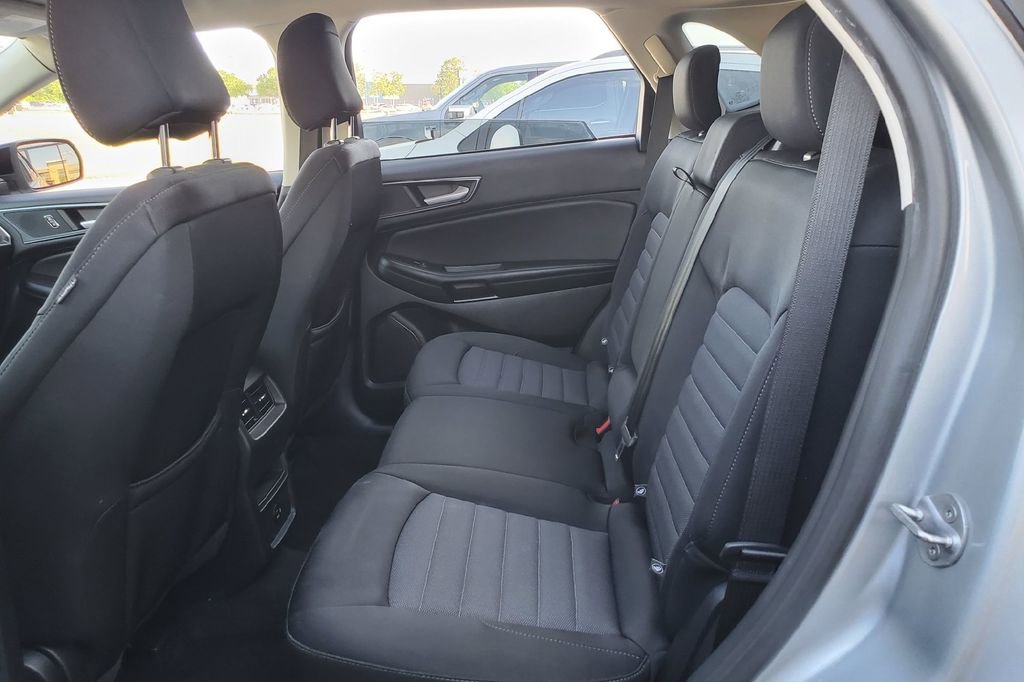 Used 2022 Ford Edge SE w/ Black Appearance Package AWD/4WD image 28