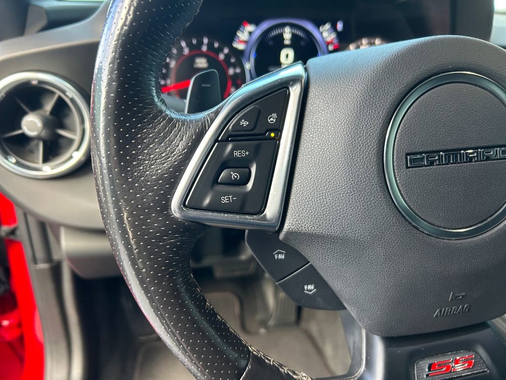 Used 2019 Chevrolet Camaro SS image 16