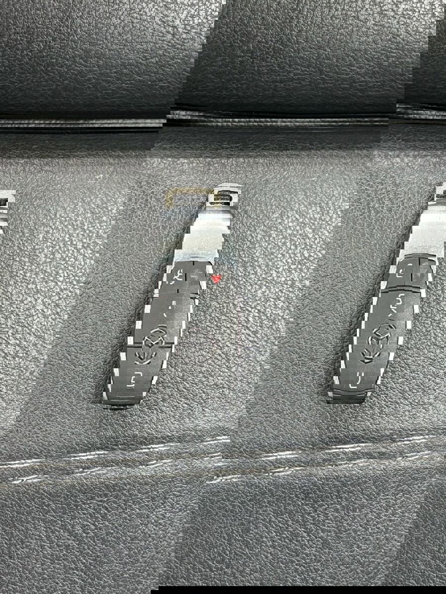 Used 2020 Mercedes-Benz A 220 4MATIC w/ AMG Line image 32