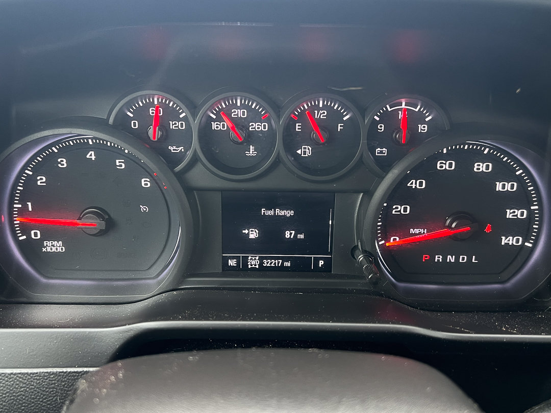 Used 2021 Chevrolet Silverado 1500 Custom Trail Boss AWD/4WD image 18