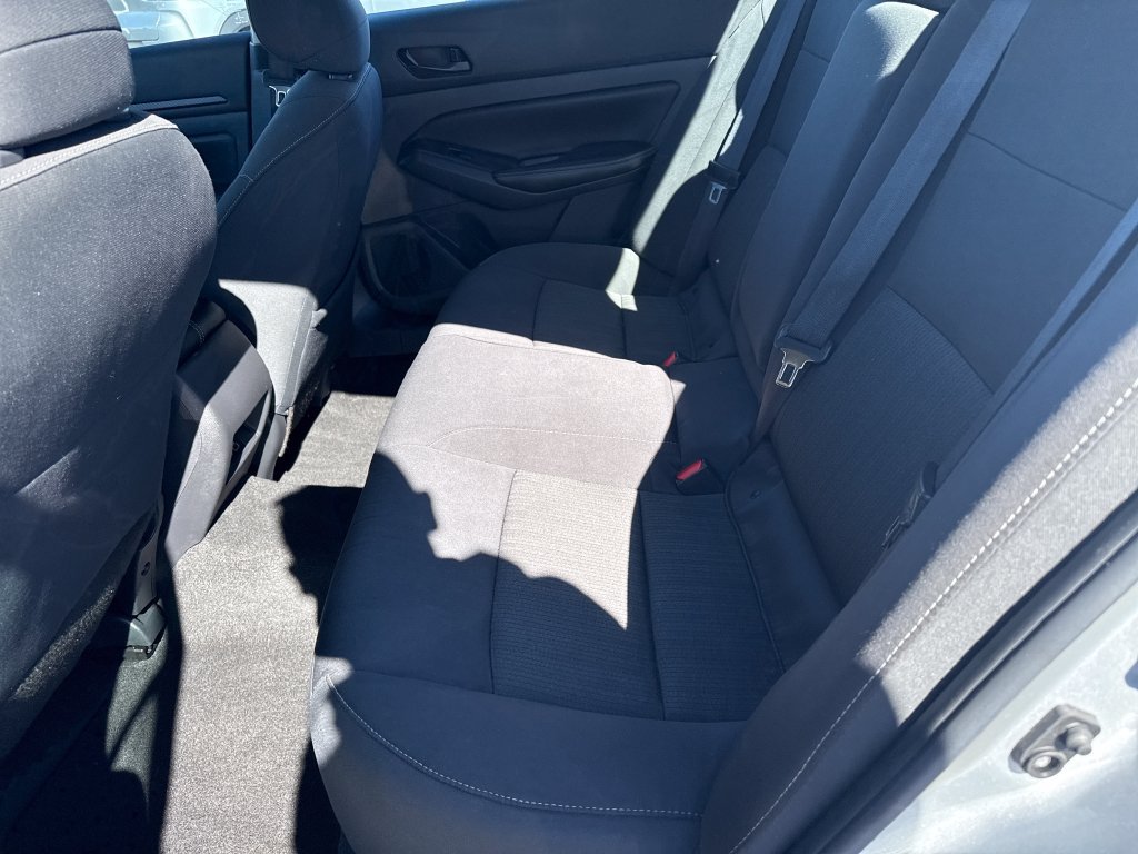 Used 2025 Nissan Altima 2.5 SV AWD/4WD image 26