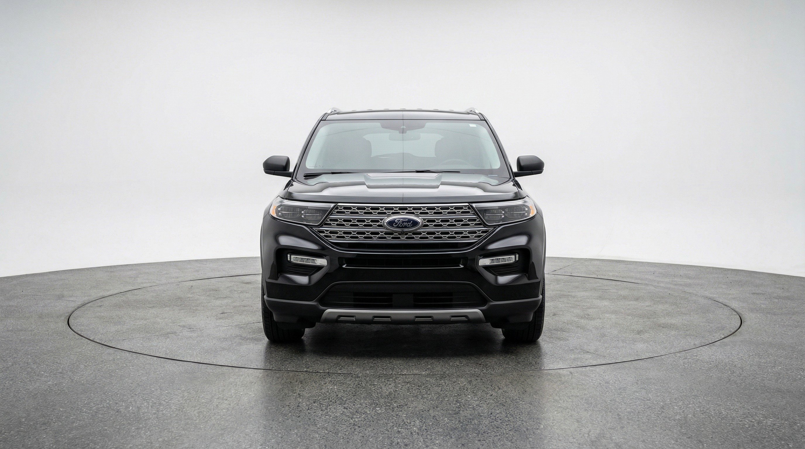 Used 2024 Ford Explorer Limited image 2