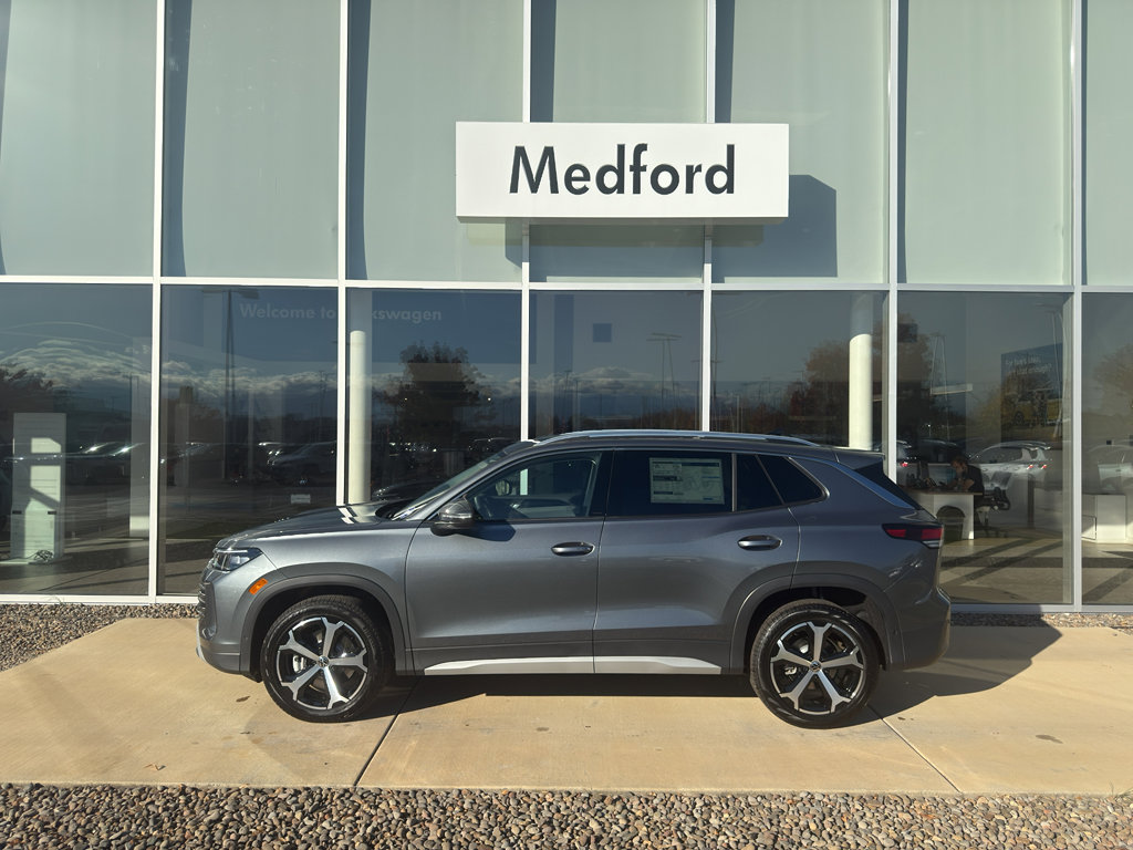 New 2026 Volkswagen Tiguan SE image 7