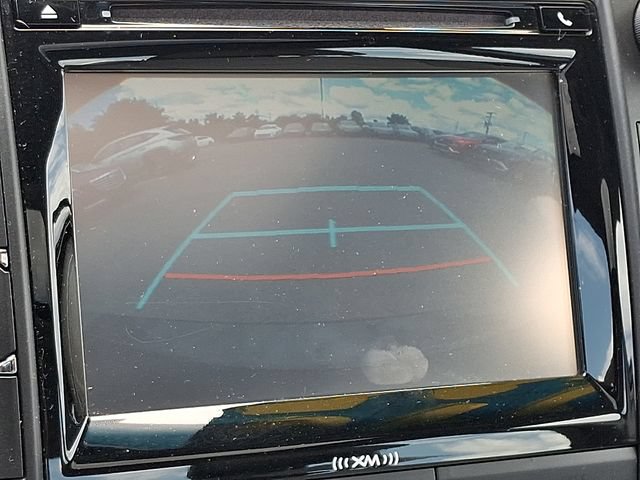 Used 2016 Toyota Camry XLE w/ Moonroof Package FWD image 19