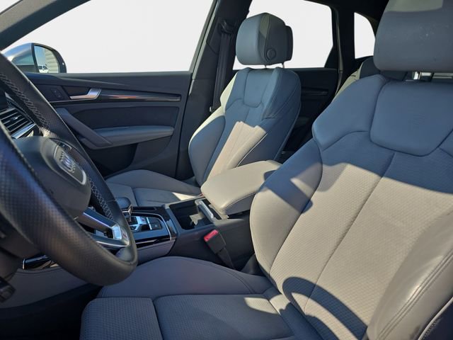 Used 2022 Audi SQ5 Premium Plus w/ Premium Plus Package image 18