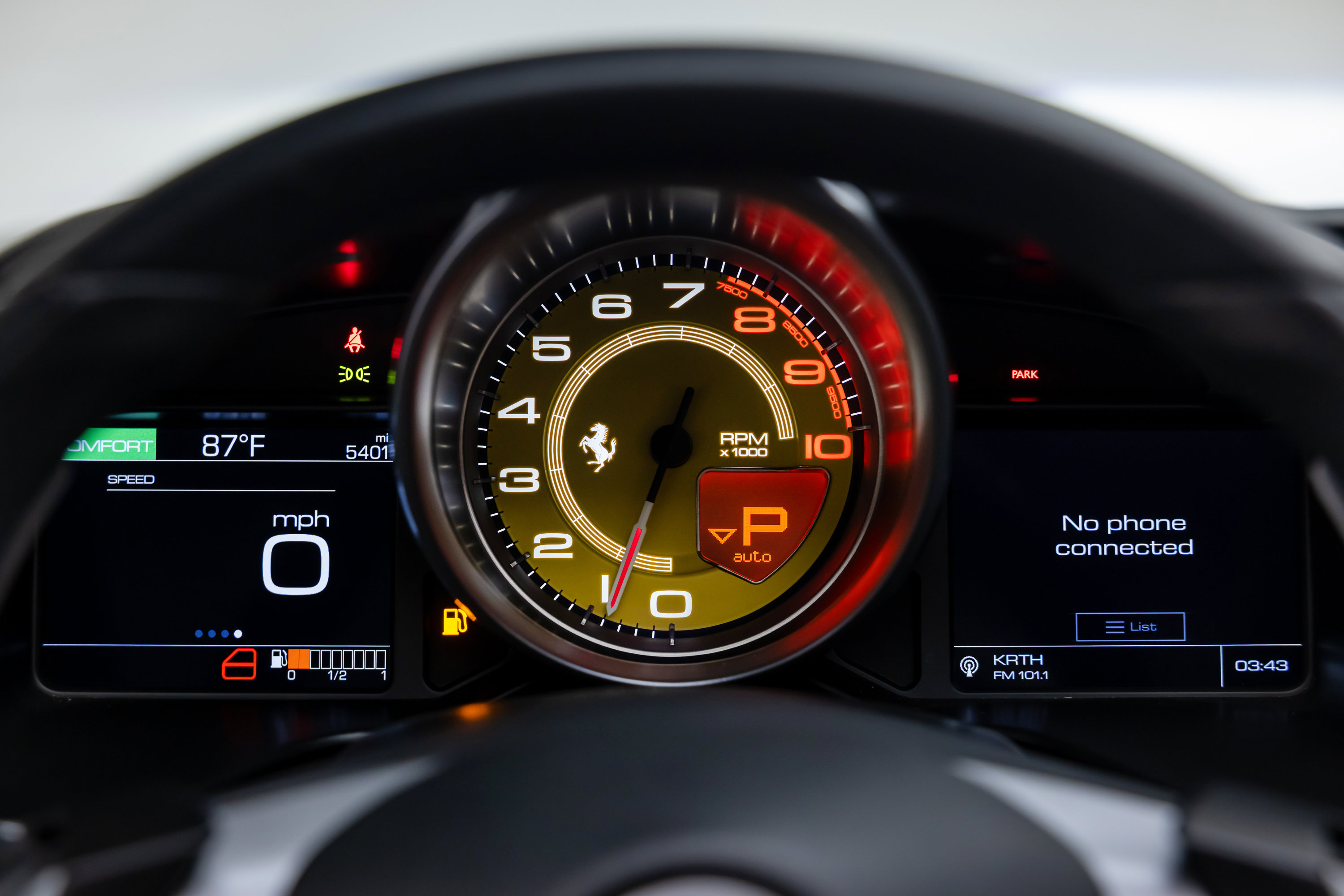 Certified 2019 Ferrari Portofino RWD image 72