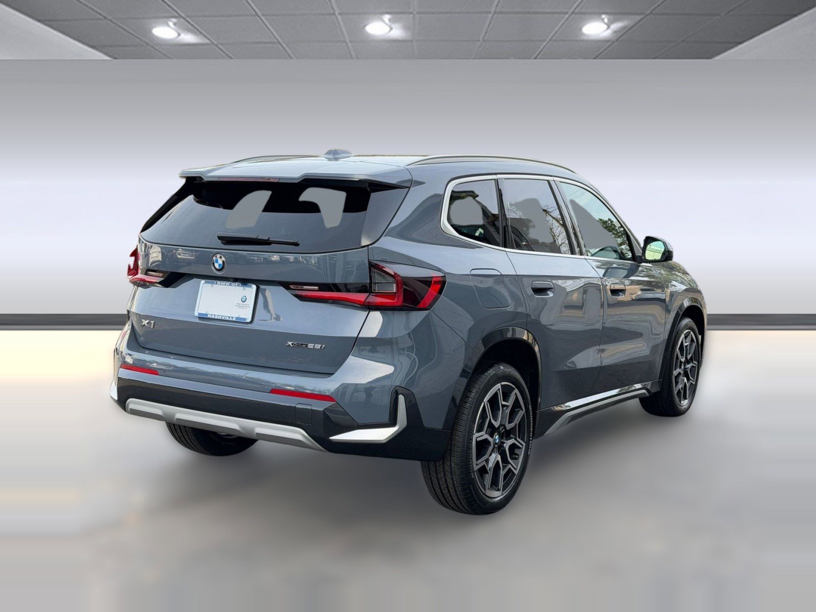 Certified 2025 BMW X1 xDrive28i image 9