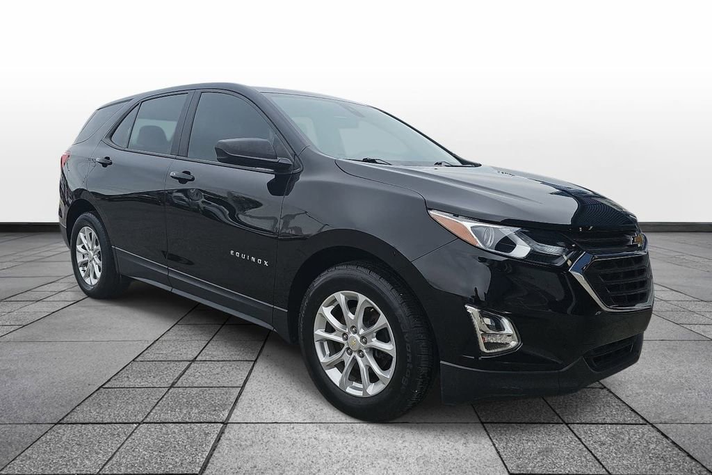 Used 2021 Chevrolet Equinox LS FWD image 3