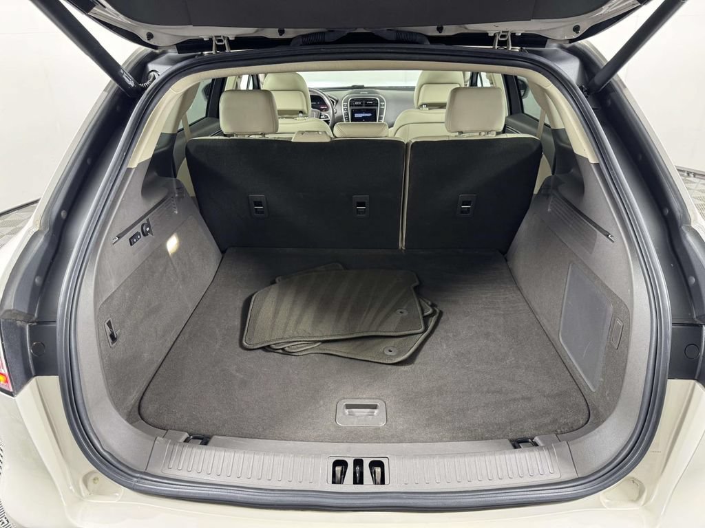 Used 2019 Lincoln Nautilus Select AWD/4WD image 14