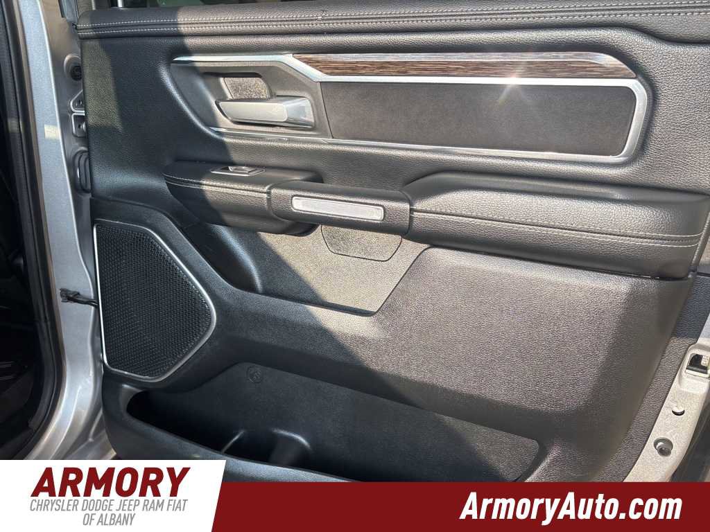 Used 2019 RAM 1500 Laramie image 30