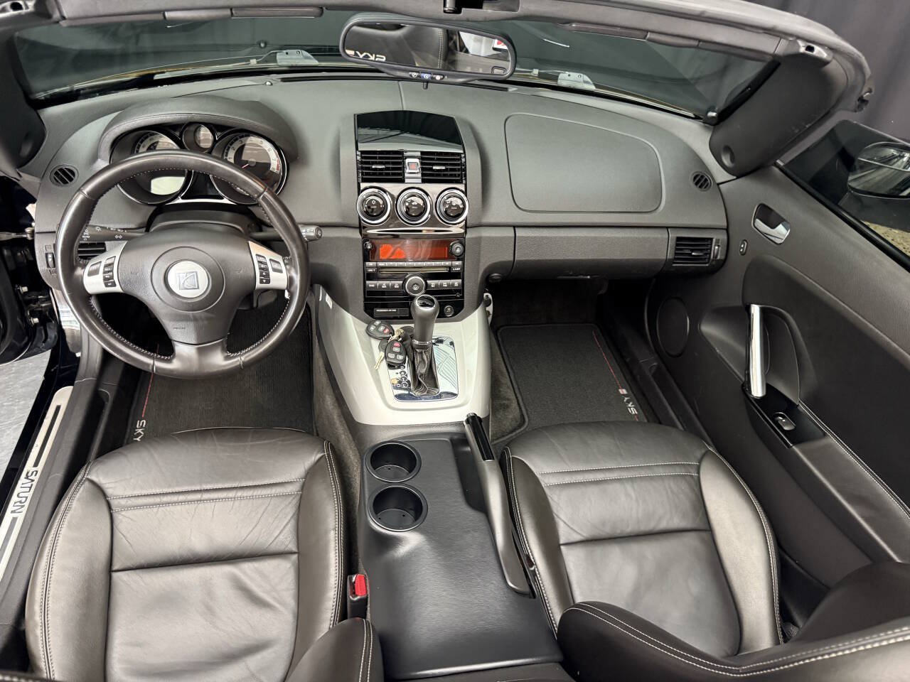 Used 2008 Saturn Sky Red Line RWD image 19