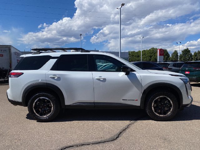 Certified 2026 Nissan Pathfinder Rock Creek AWD/4WD image 6