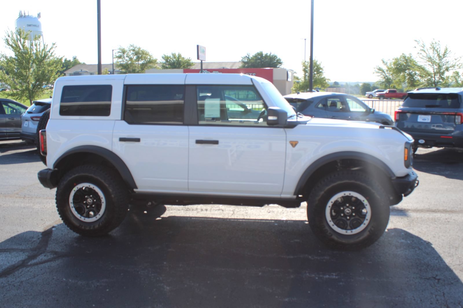 New 2025 Ford Bronco Badlands AWD/4WD image 5