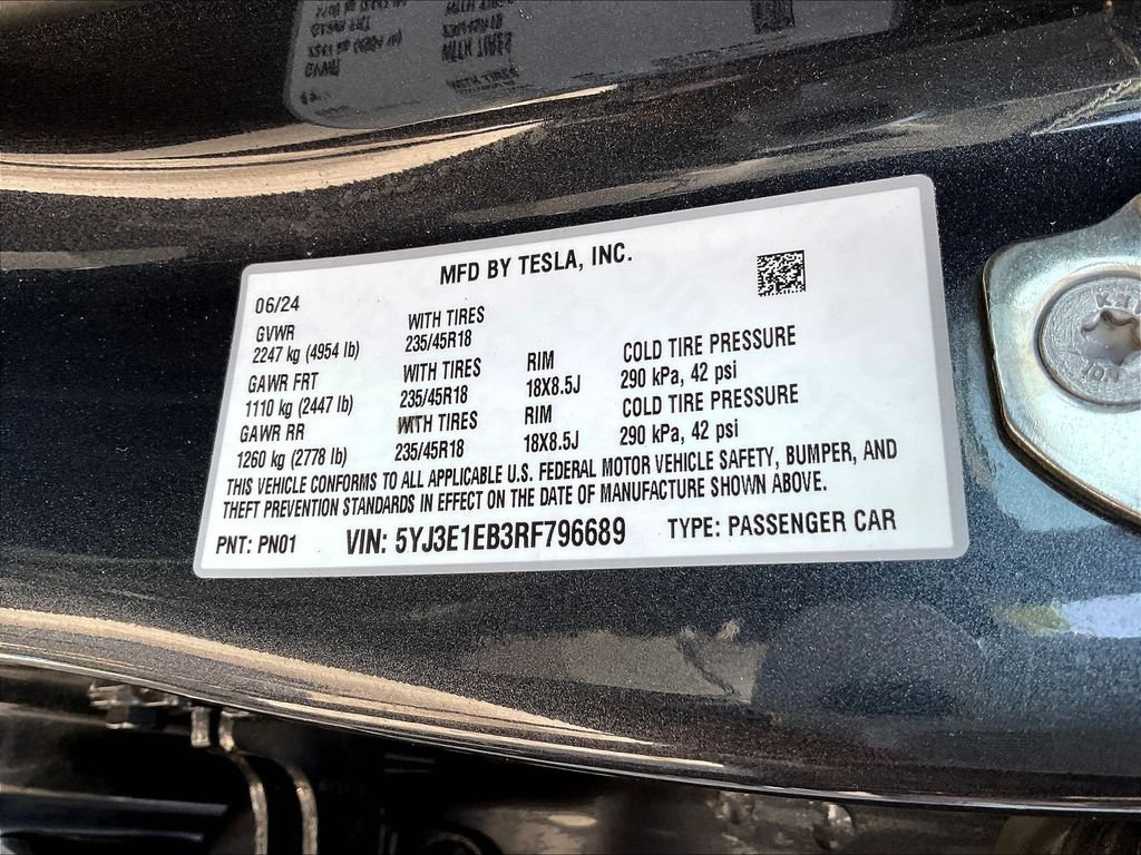 Used 2024 Tesla Model 3 Long Range AWD/4WD image 13